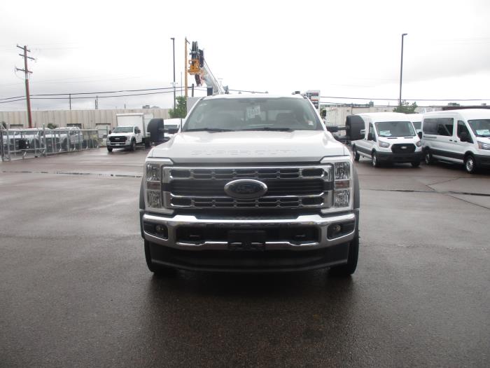 2026 Ford F-550-2