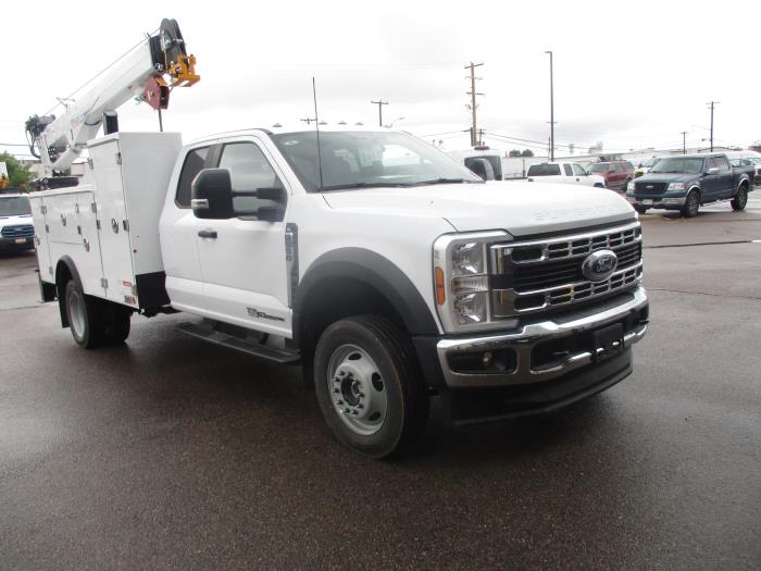 2026 Ford F-550-3