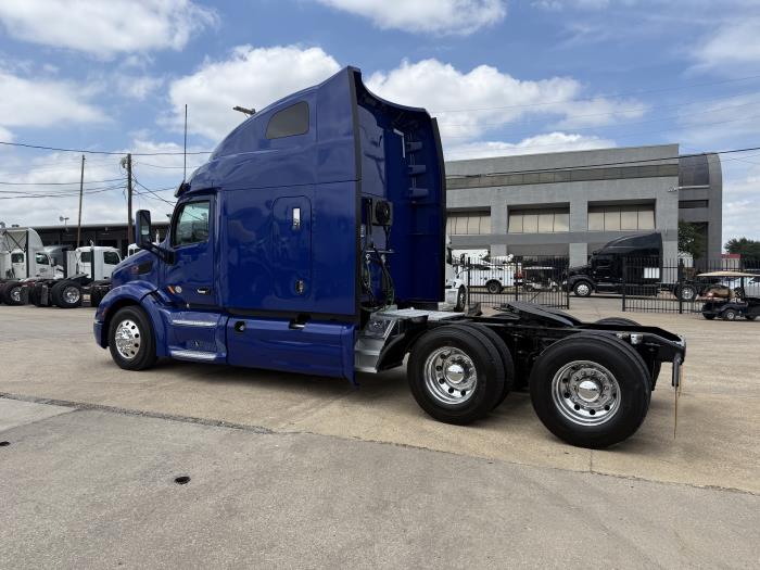 2022 Peterbilt 579-39