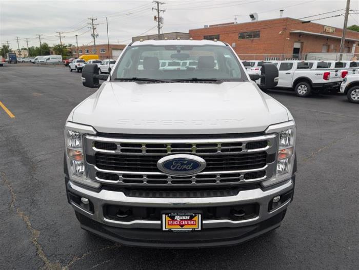 2025 Ford F-450-5