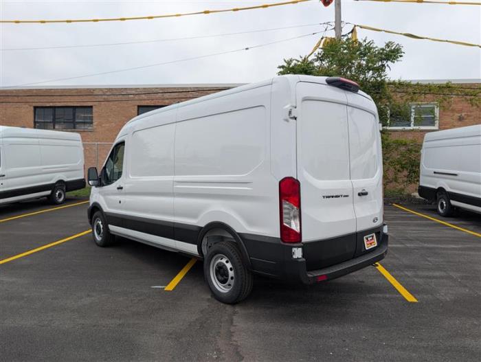 2026 Ford Transit-250-3
