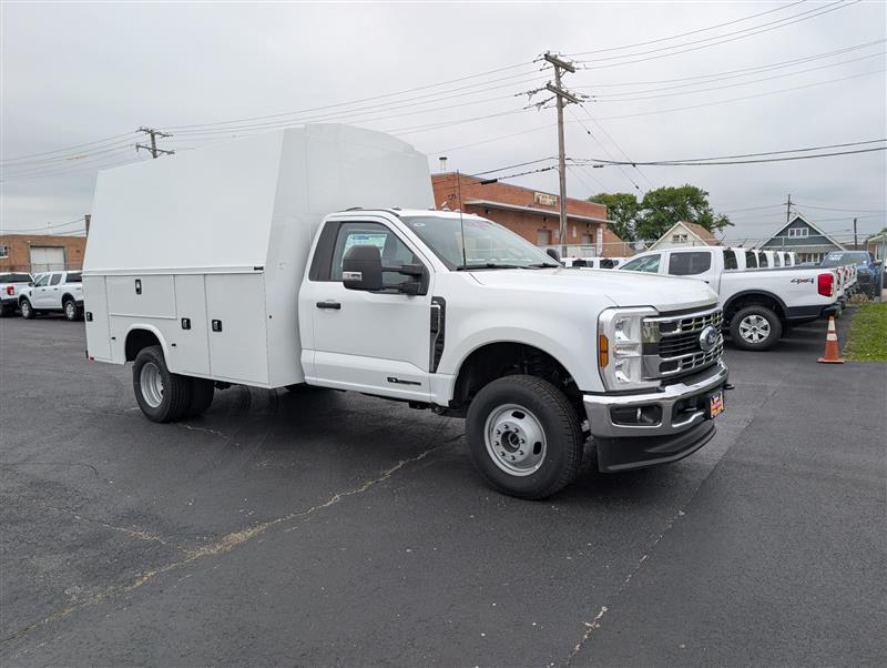 New 2025 Ford F-350 - photo 8