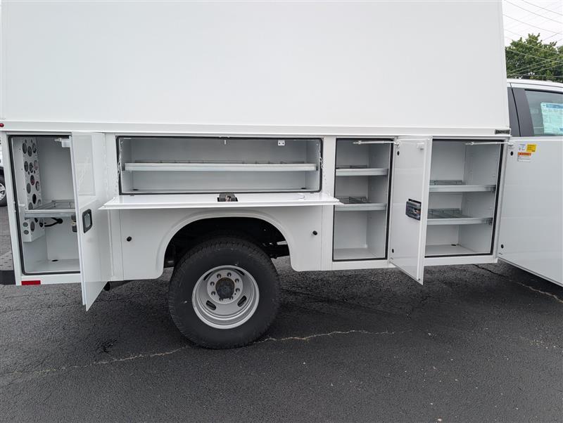 New 2025 Ford F-350 - photo 1