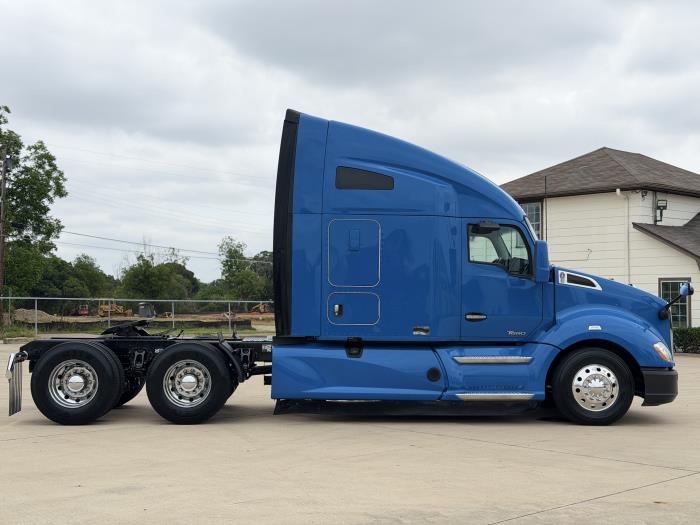2020 Kenworth T680-3