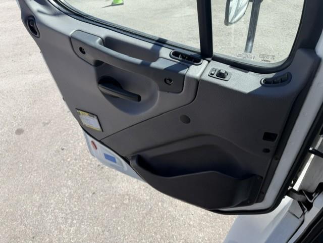 2019 Freightliner Business Class M2 106-12