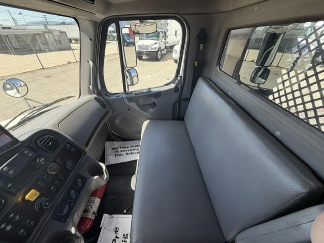 2019 Freightliner Business Class M2 106-7