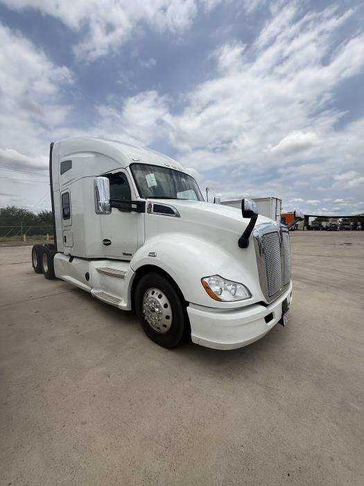2022 Kenworth T680-7