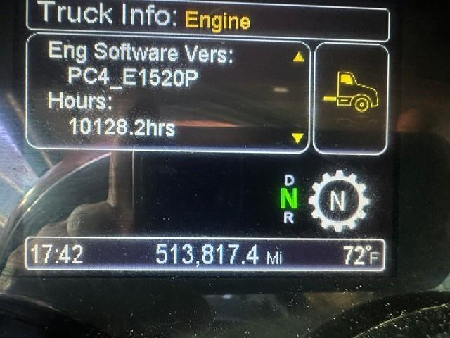 2022 Peterbilt 579-1