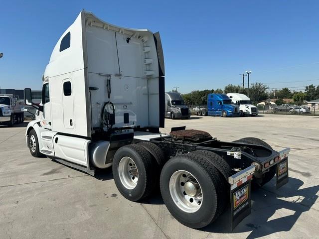2022 Peterbilt 579-12