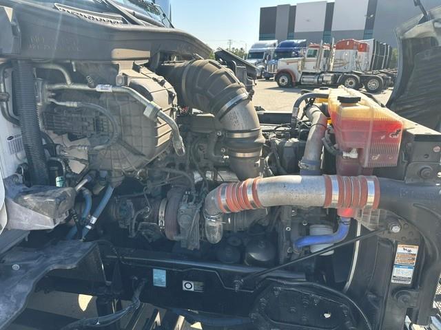 2022 Peterbilt 579-13