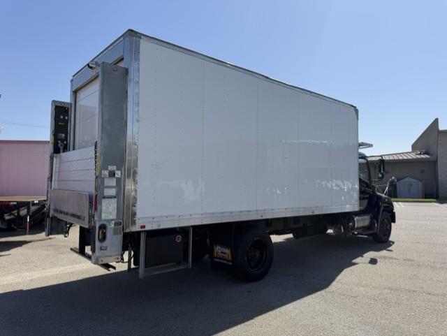 2019 Hino 268A-6