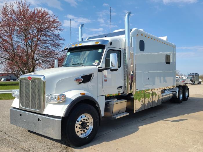 2025 Peterbilt 567-1