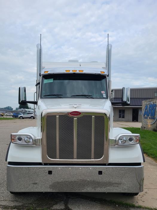 2026 Peterbilt 567-3