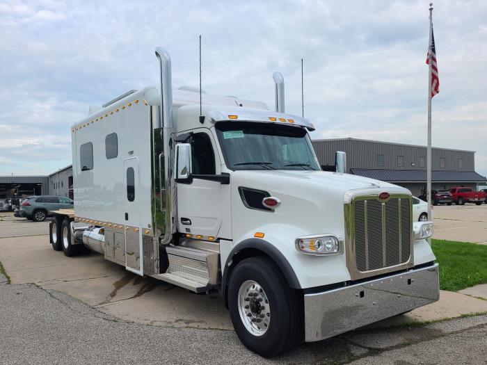 2026 Peterbilt 567-4
