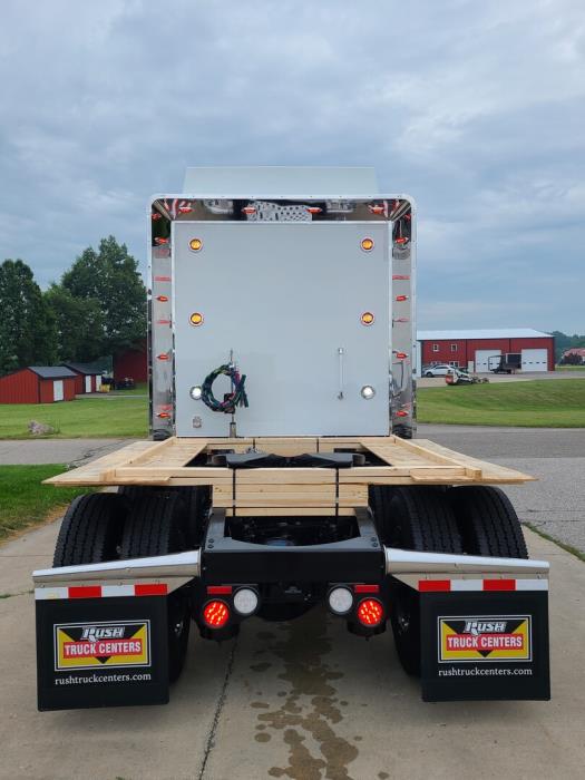 2026 Peterbilt 567-6