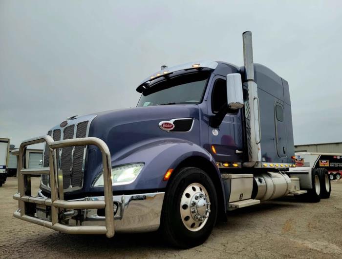 2020 Peterbilt 579-1