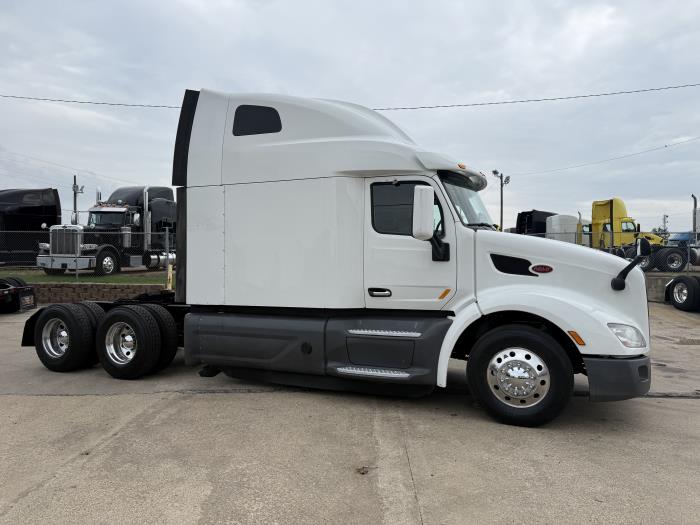 2021 Peterbilt 579-24