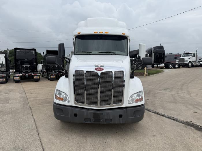2021 Peterbilt 579-19