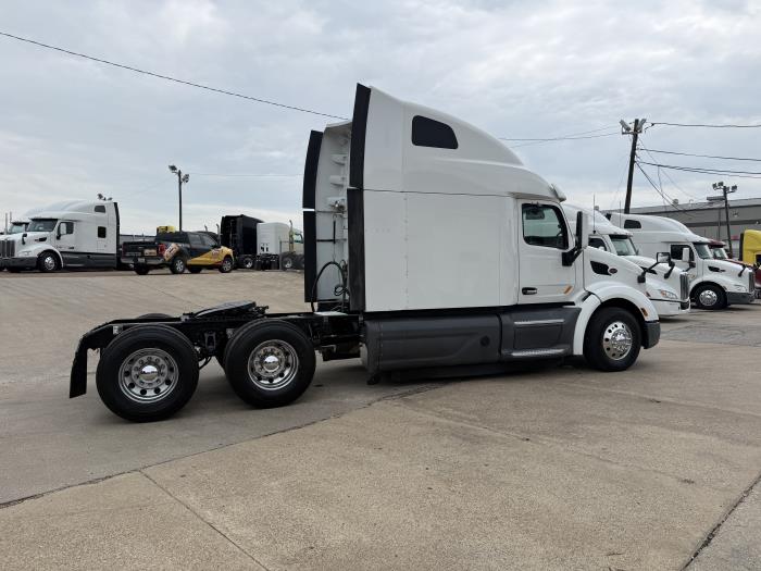 2021 Peterbilt 579-29