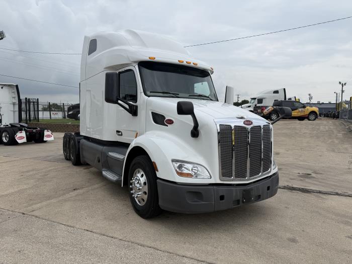 2021 Peterbilt 579-21