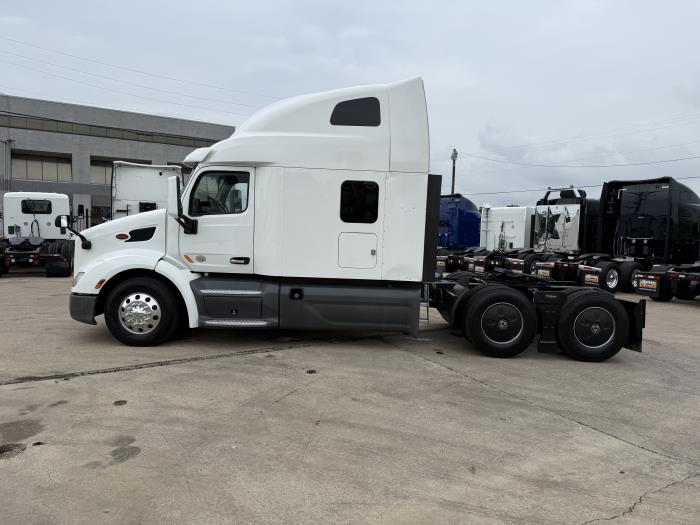 2021 Peterbilt 579-31
