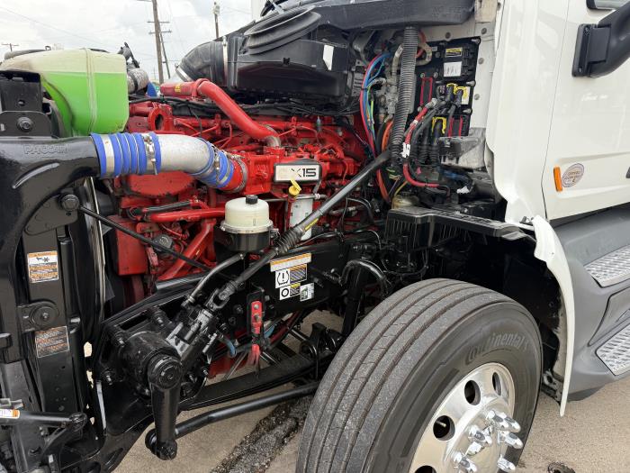 2021 Peterbilt 579-46