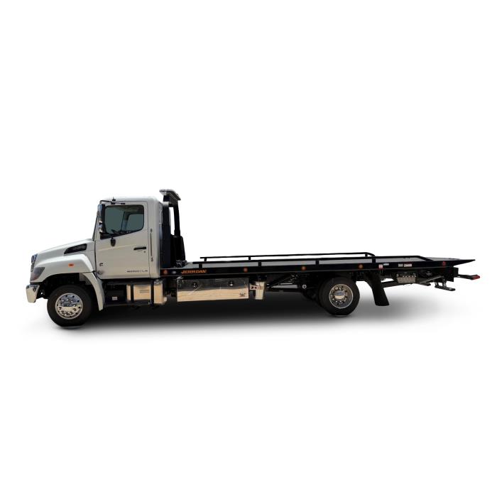 2025 Hino L6-0