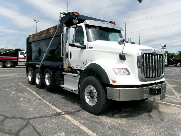 2026 International HX620-2