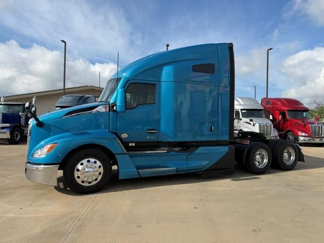 2023 Kenworth T680-1