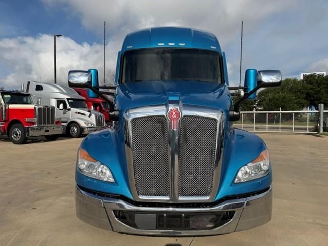 2023 Kenworth T680-11