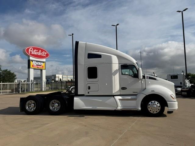 2020 Kenworth T680-9