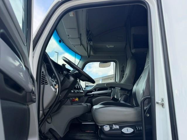 2020 Kenworth T680-25