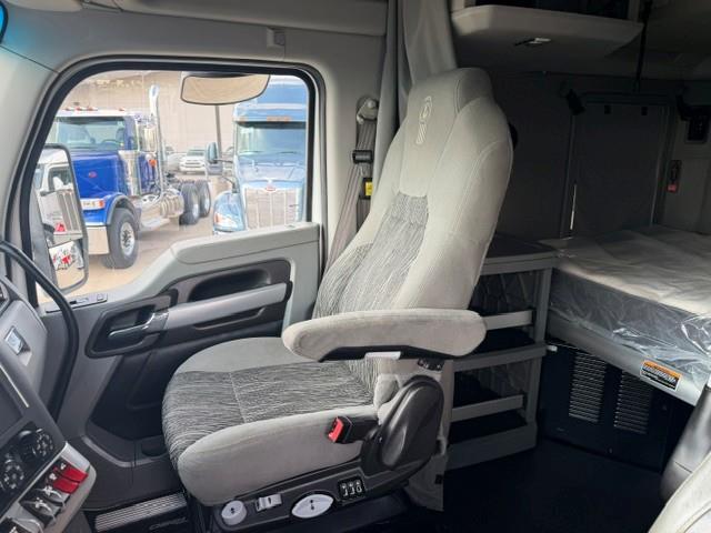 2020 Kenworth T680-26