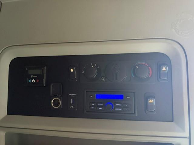 2020 Kenworth T680-38