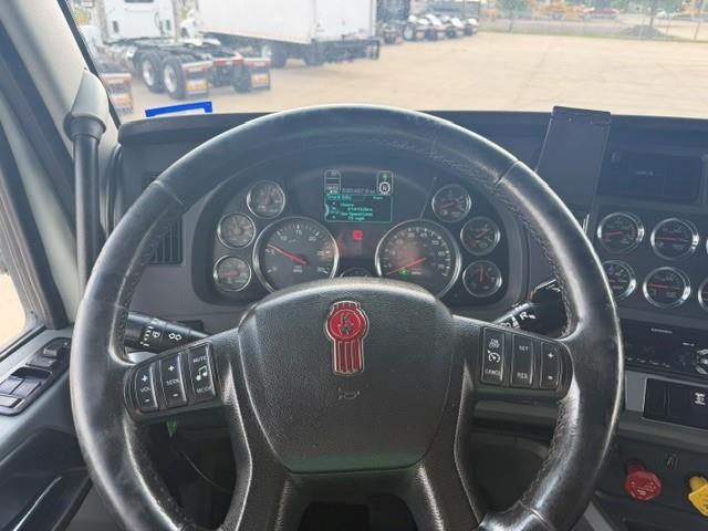 2020 Kenworth T680-45