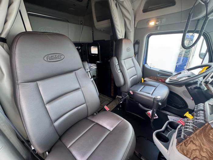 2027 Peterbilt 589-19