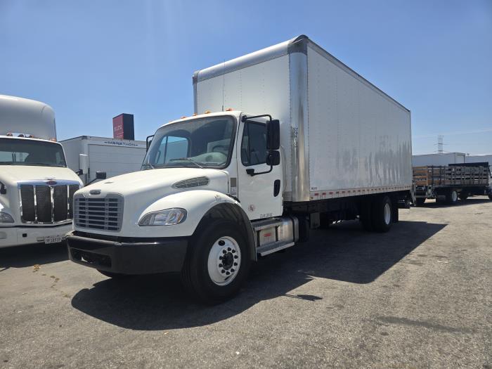 2022 Freightliner Business Class M2 106-0