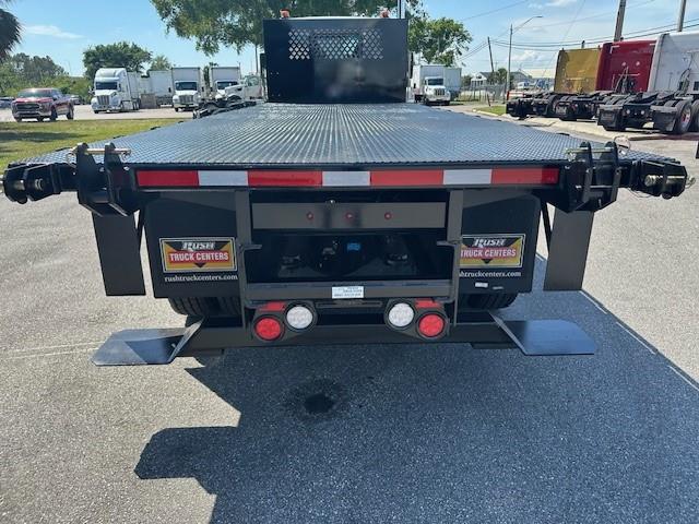 2027 Peterbilt 548-5