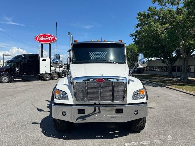 2027 Peterbilt 548-13