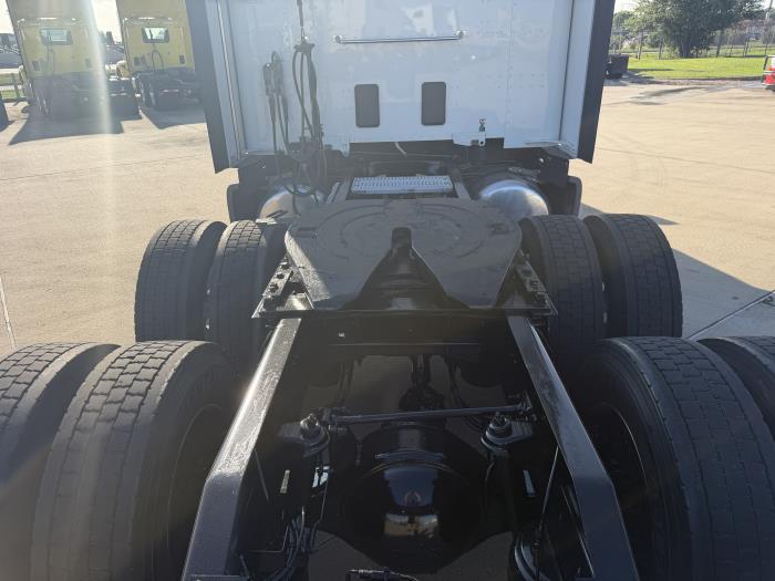 2021 Peterbilt 579-12