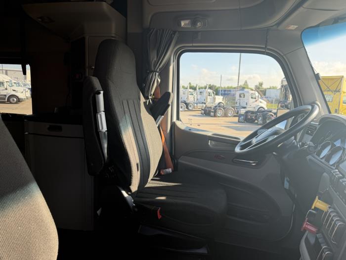 2021 Peterbilt 579-22