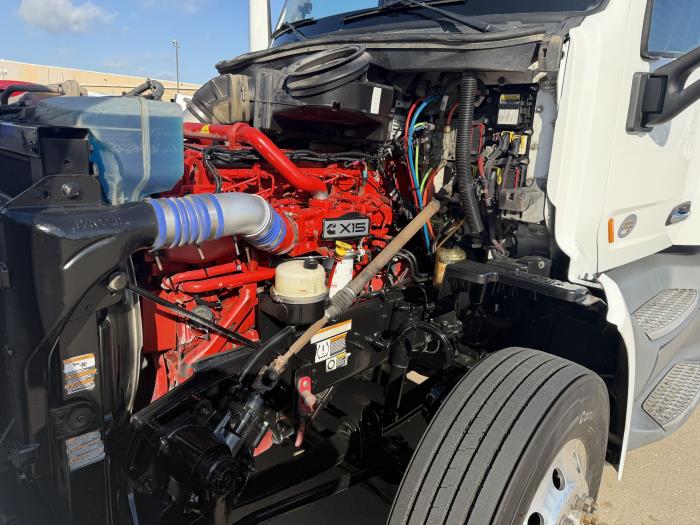 2021 Peterbilt 579-15