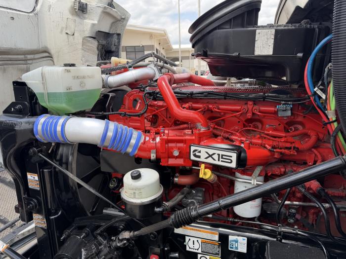 2021 Peterbilt 579-16