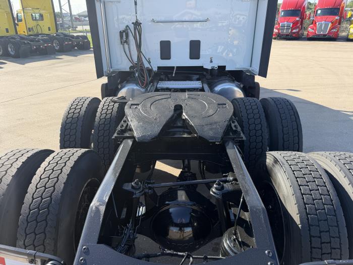 2022 Peterbilt 579-12