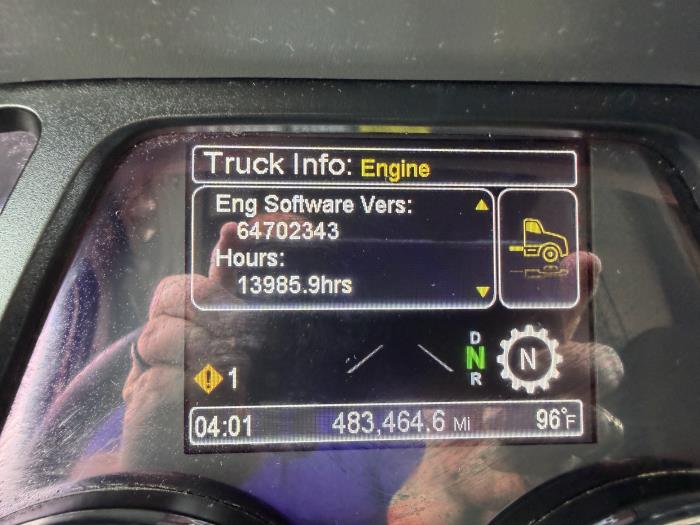 2021 Peterbilt 579-38