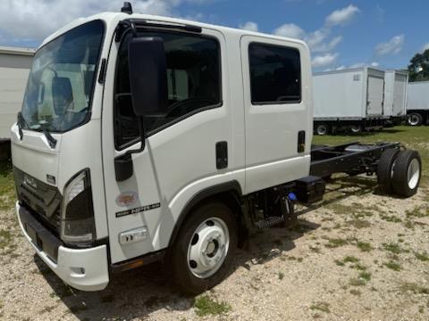 2026 Isuzu NPR-XD-1