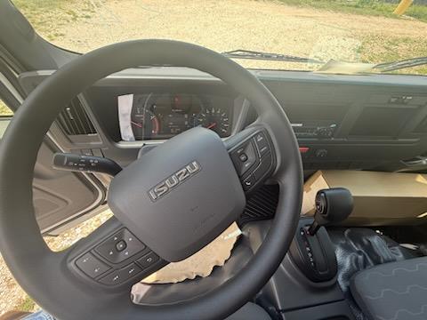 2026 Isuzu NPR-XD-8