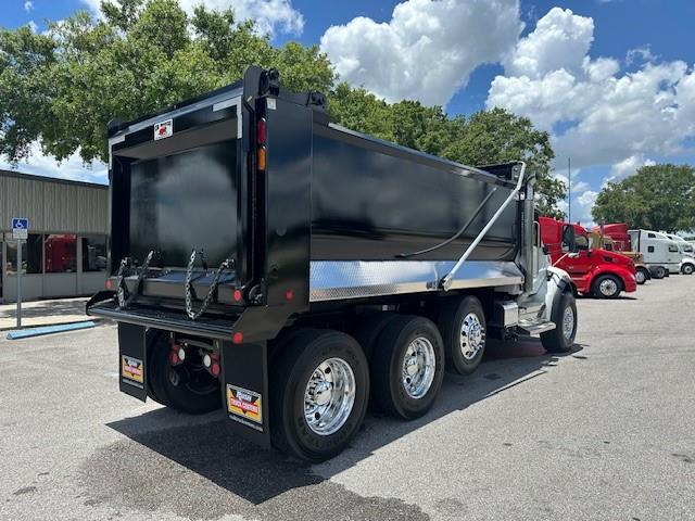 2027 Peterbilt 548-5