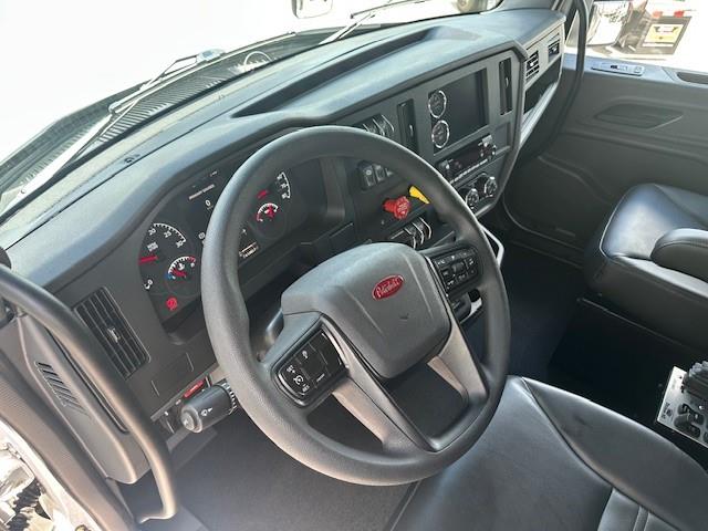 2027 Peterbilt 548-11