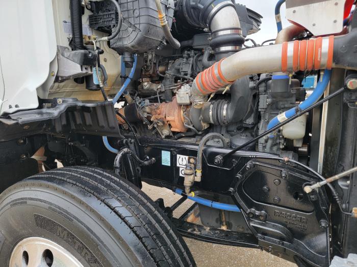2020 Peterbilt 567-19